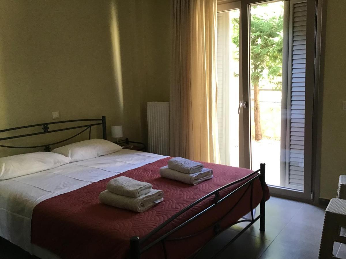 D'Angelos Apartments Karavomylos Eksteriør bilde