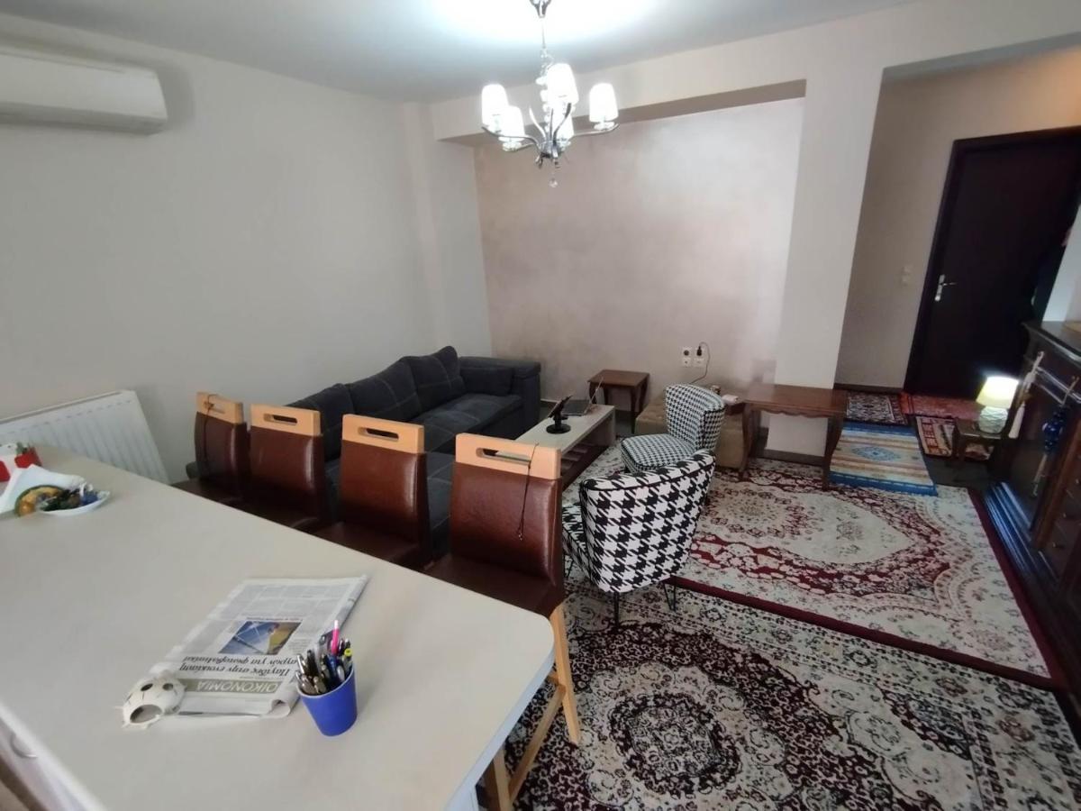D'Angelos Apartments Karavomylos Eksteriør bilde